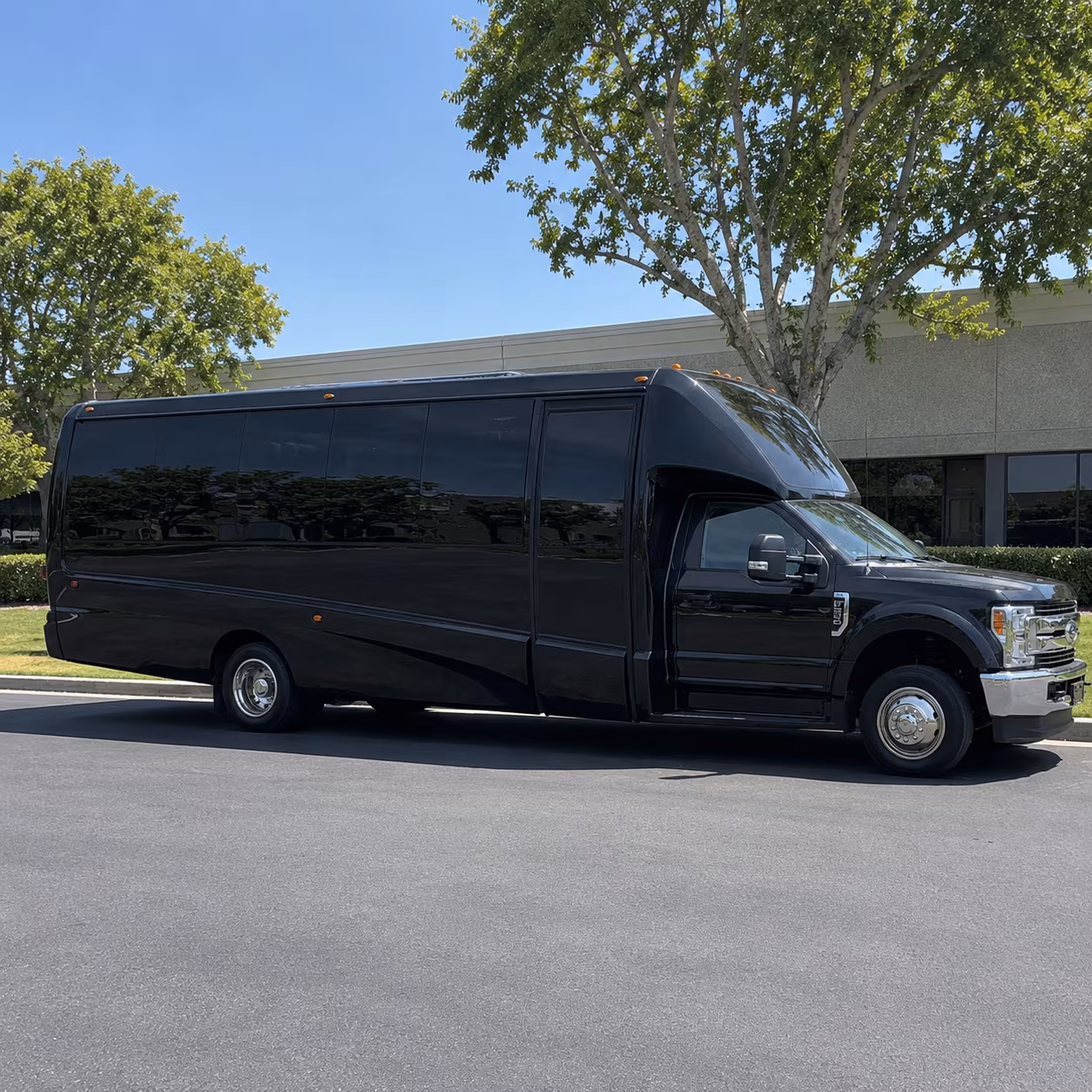 Amarillo Winery Tour & Pub Crawl Transportation