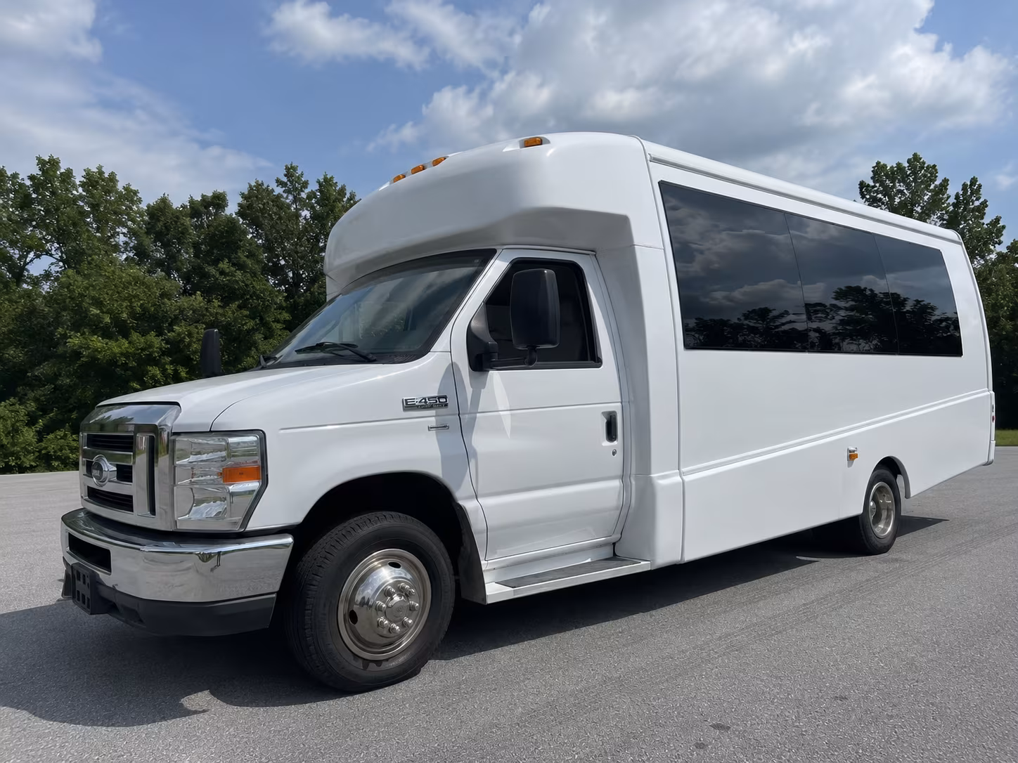 Lubbock Winery Tour & Pub Crawl Transportation