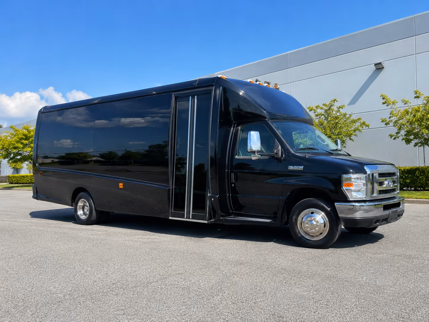 Odessa Birthday, Sweet 16, & Quinceañera Transportation group transportation